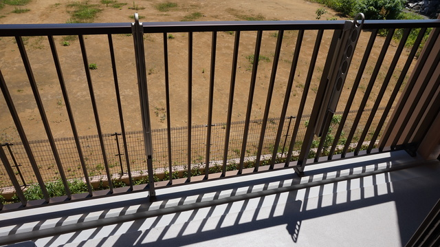 【バルコニー】