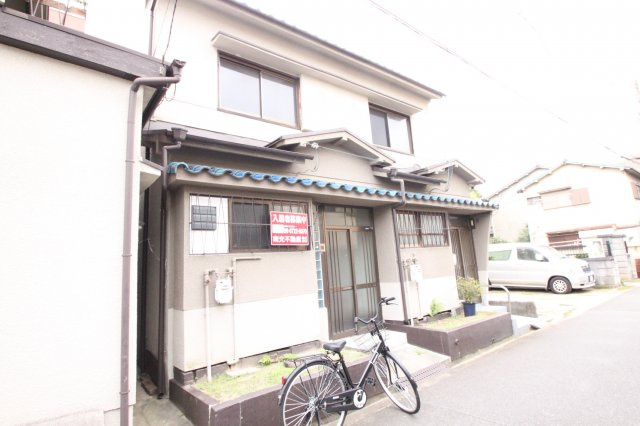 稲沢借家　(近大　周辺)の外観
