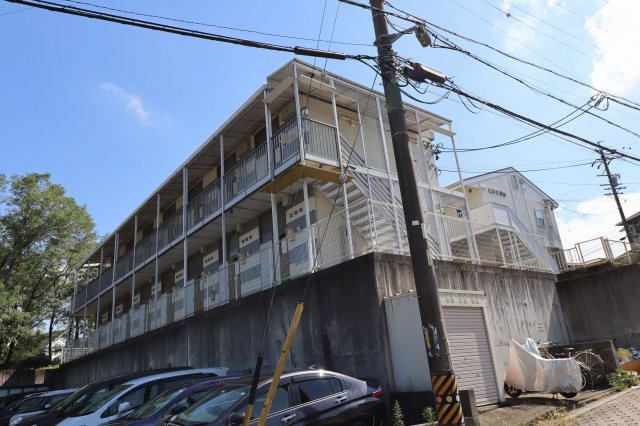 尾張旭市平子町東一棟アパートの外観