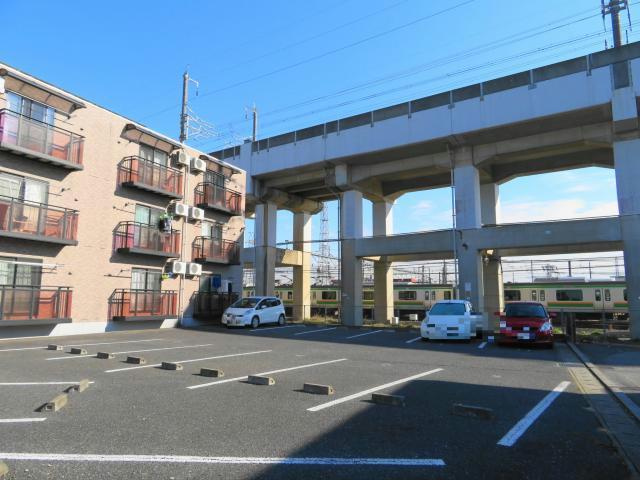 【駐車場】 | レーベン | 駐車場