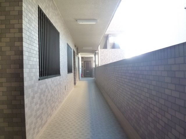 パレーシャル難波の周辺