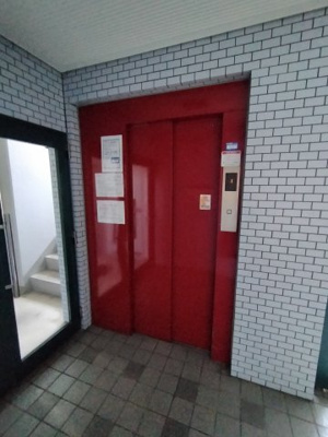 【その他共用部分】 | グランデール蒲生 | エレベーターがあるので、重い荷物も楽々です♪