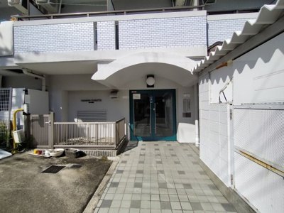 【エントランス】 | グランデール蒲生 | オートロック付きで安心です。