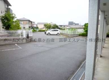 【駐車場】 | グランソレイユK&J壱番館
