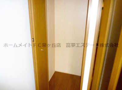 【収納】 | グランソレイユK&J壱番館 | ちょっとした収納スペースも充実しています