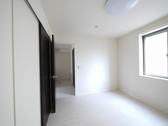 Forest　Presia（フォレスト　プレシア）の寝室|落ち着いた色調の寝室です