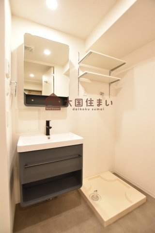 【独立洗面台】 | セレニテ難波プリエ