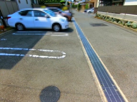 ダイアナレイクの駐車場