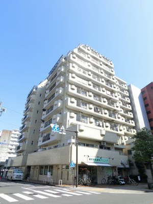 【外観】 | 鶴見ダイカンプラザ | 総戸数１２０戸、１９８４年７月築、管理人は日勤勤務につき管理体制良好です♪