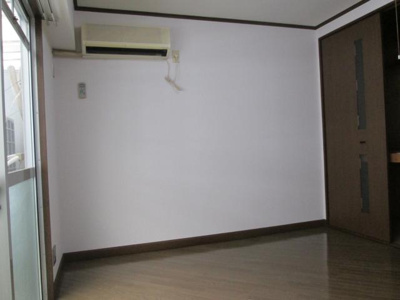 【居間・リビング】 | 貴和ビル | 使いやすい居間です