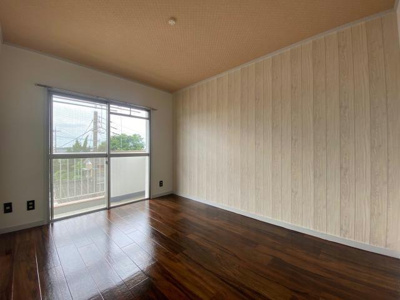 【洋室】 | リーエス小山