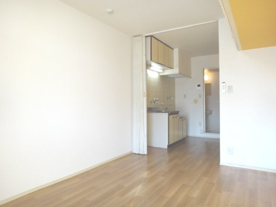 【洋室】 | ブライトハウス | コンパクトで使いやすい洋室です