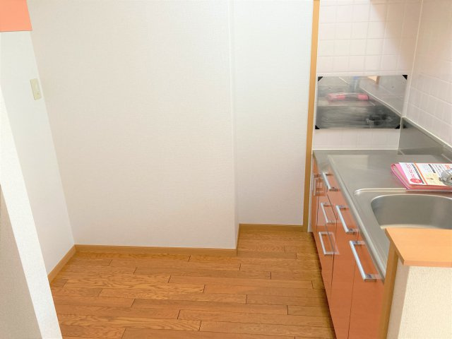 東海市名和町森ノ上の賃貸マンションのキッチン