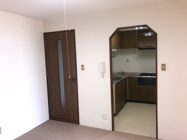 グランドハイツ野崎の居間・リビング