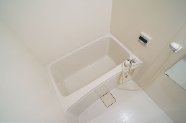 クライスコートの浴室