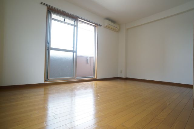 クライスコートの居間・リビング