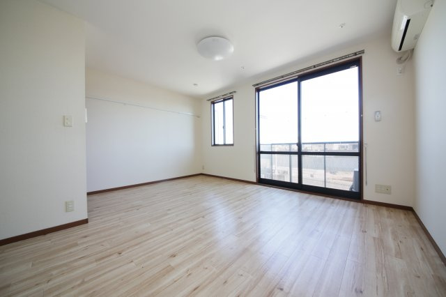 グレイス港町の居間・リビング