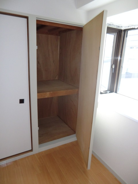 クインテットハイツの収納