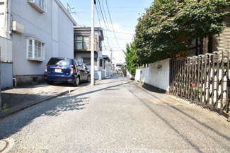 【前面道路含む現地写真】 | 現地見学や資料請求などお気軽にお問合わせ下さい。
周辺環境とあわせて現地ご案内致します。