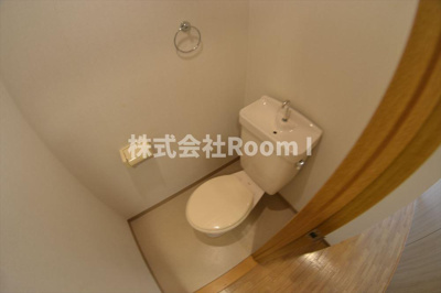 【トイレ】 | エステムコート大阪城南 | シンプルで使いやすいトイレです