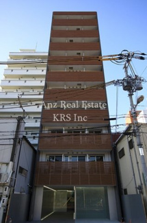 【外観】 | センスたっぷりの洒落た外観の建物です♪