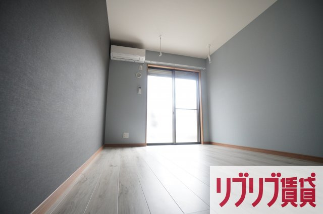 BLUE MARINE HONCHIBAの居間・リビング