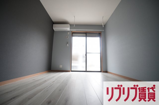 BLUE MARINE HONCHIBAの居間・リビング