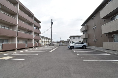 【駐車場】 | リビエールⅡ 