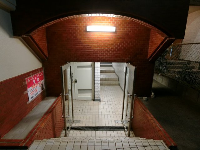 ルージュブランKのエントランス