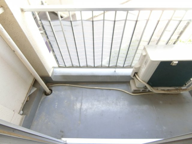 泉ヶ丘コーポラスA棟のバルコニー