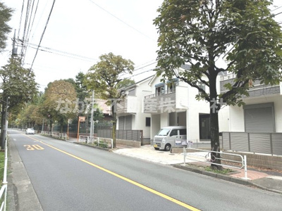 【前面道路含む現地写真】 | 仲介手数料無料　府中市新町１丁目新築戸建て３棟　１号棟