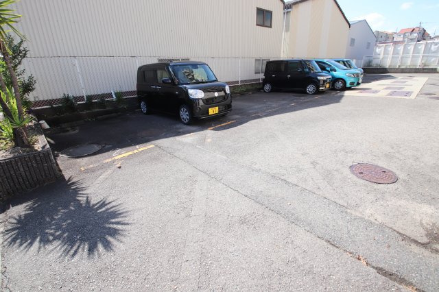 【駐車場】 | バルカン富田林