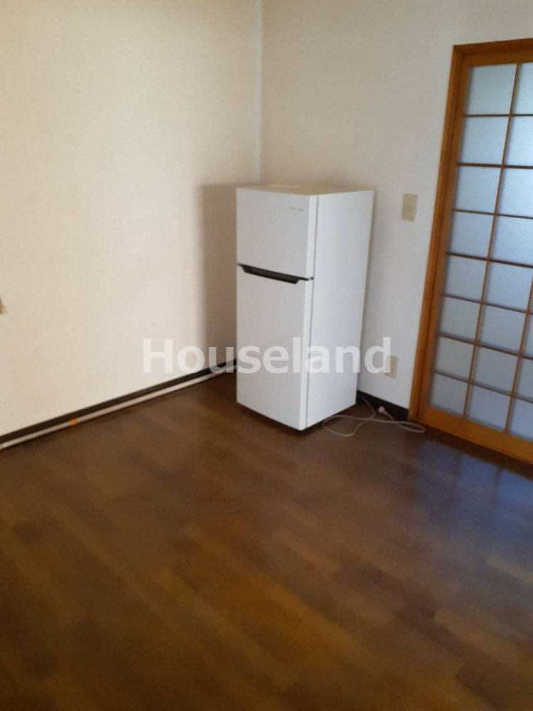 中之島アパートの居間・リビング