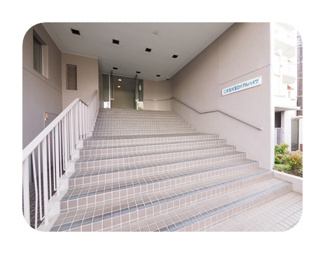 【エントランス】 | 建物の内部です