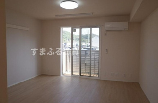 【居間・リビング】 | ラフィネ藤川　岡崎市藤川町