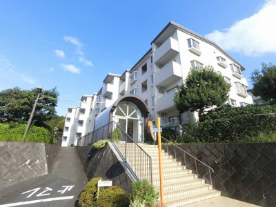 【外観】 | グリーンコーポ篠原第２Ｈ棟 | １９８６年３月築、管理人は日勤勤務につき管理体制良好です♪