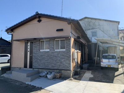 【外観】 | 汐屋町貸家 | 大通りから一つ裏に入った所にあります。