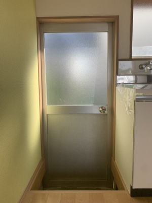 【その他】 | 汐屋町貸家 | 勝手口からゴミ出し等も可能です。