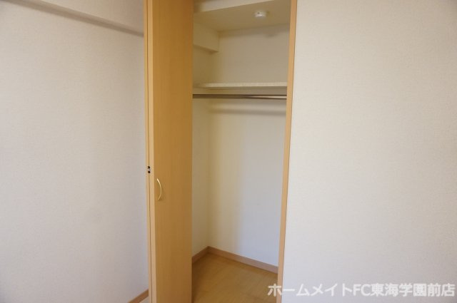 菊池郡菊陽町大字津久礼の賃貸マンションの収納