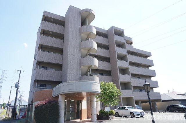 菊池郡菊陽町大字津久礼の賃貸マンションの外観