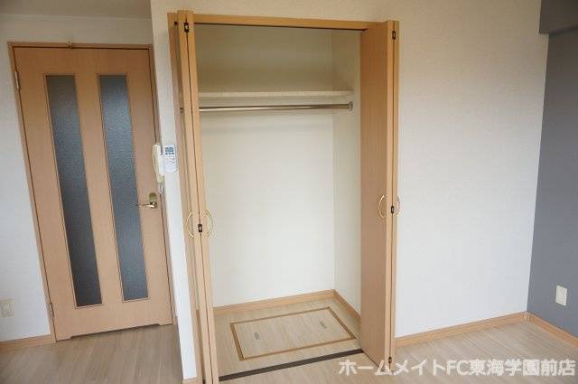 菊池郡菊陽町大字津久礼の賃貸マンションの収納