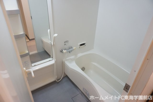 菊池郡菊陽町大字津久礼の賃貸マンションの浴室