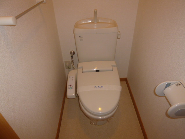 レンドールのトイレ|温水洗浄便座