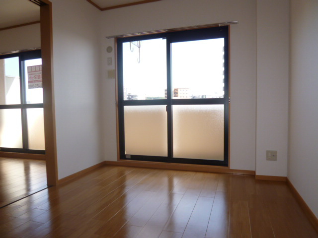 レンドールの洋室