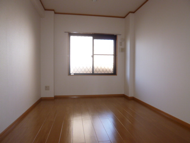 レンドールの寝室|洋室