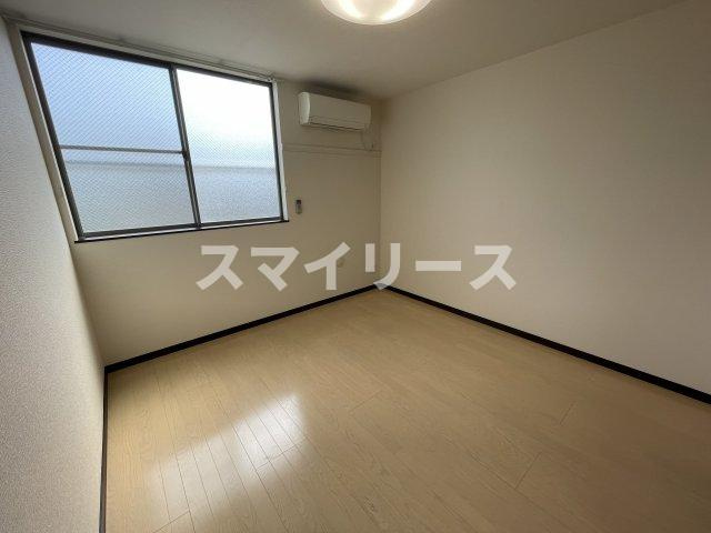 レインボーの居間・リビング
