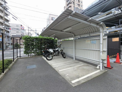 【その他共用部分】 | エンゼル　ザ・グランドハーツ | バイク置場です。
