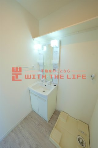 スフィーダの独立洗面台|使いやすい独立洗面台です