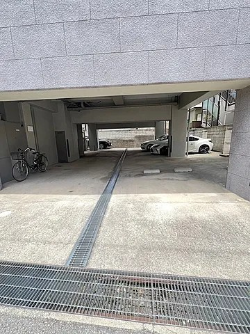 グランパラッツォの駐車場