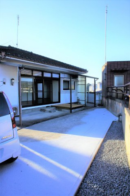 【庭】 | 髙瀬本町貸家